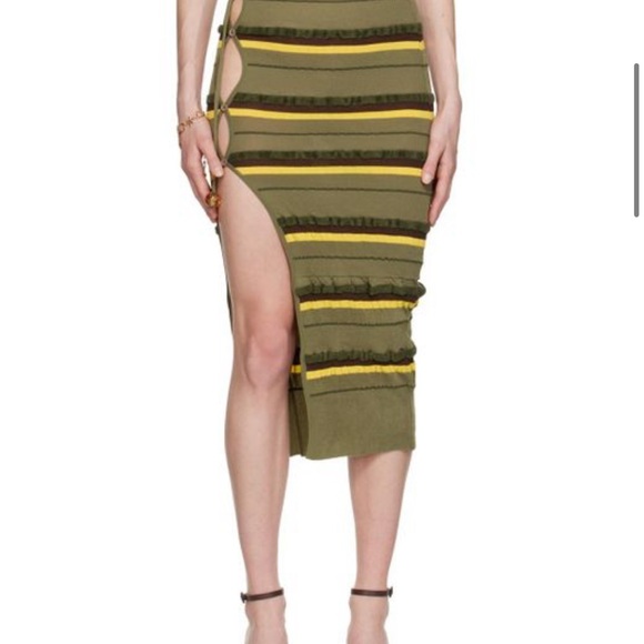 Brand new JACQUEMUS skirt - Picture 4 of 12